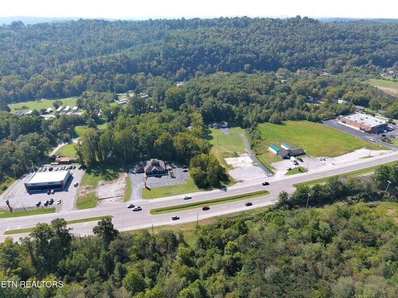 More Photos Of 1723 Roane State Hwy, Harriman Flex For Sale