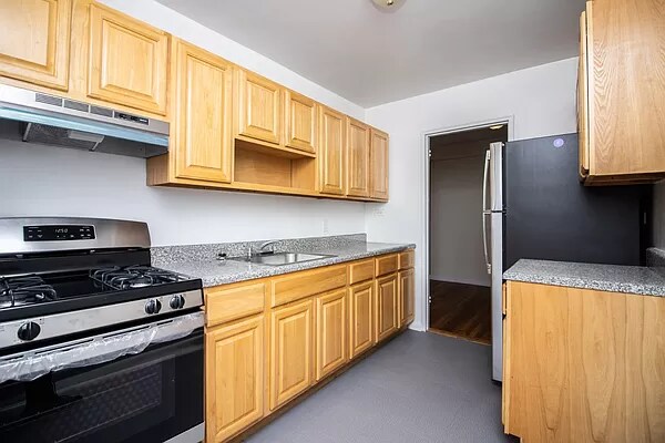 More Photos Of 1355 E 18th St, Brooklyn Apartments For Sale