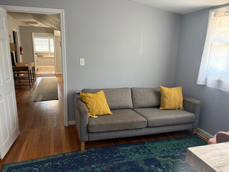 More Photos Of 100 Whitsett St, Greenville Office For Lease