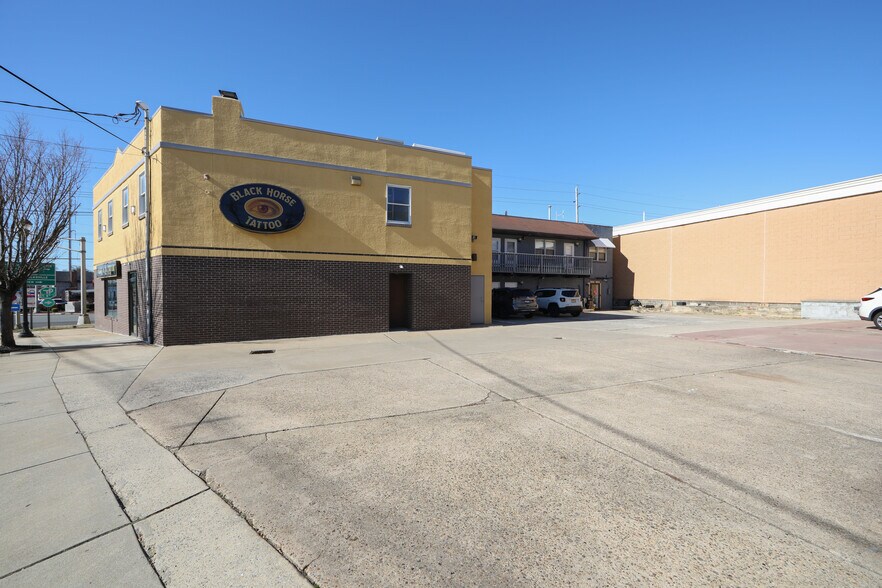 More Photos Of 12 N Black Horse Pike, Runnemede Storefront Retail Residential For Lease