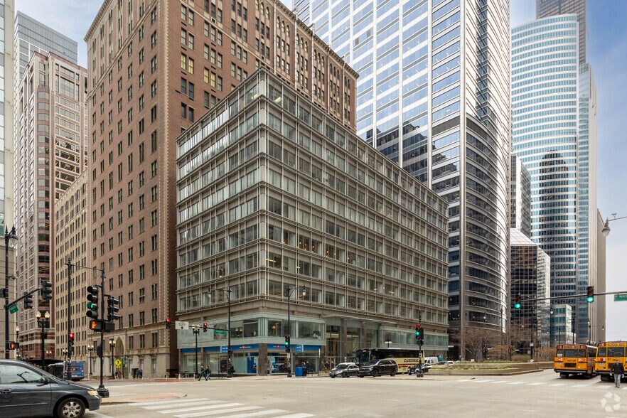 More Photos Of 29 N Wacker Dr, Chicago Office For Lease