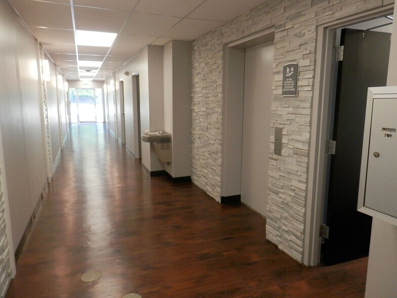 More Photos Of 6990 Lindsay Dr, Mentor Medical For Sale