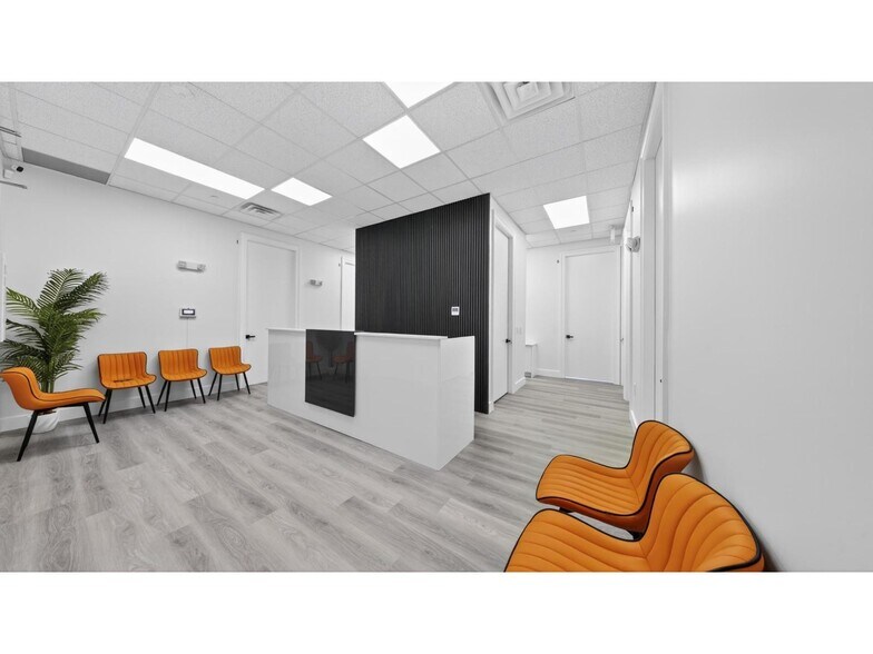 More Photos Of 7980 B 206A st, Langley Medical For Lease