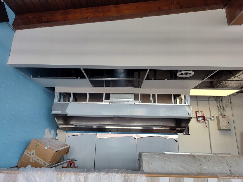 More Photos Of 6825 Richmond Hwy, Alexandria Freestanding For Sale