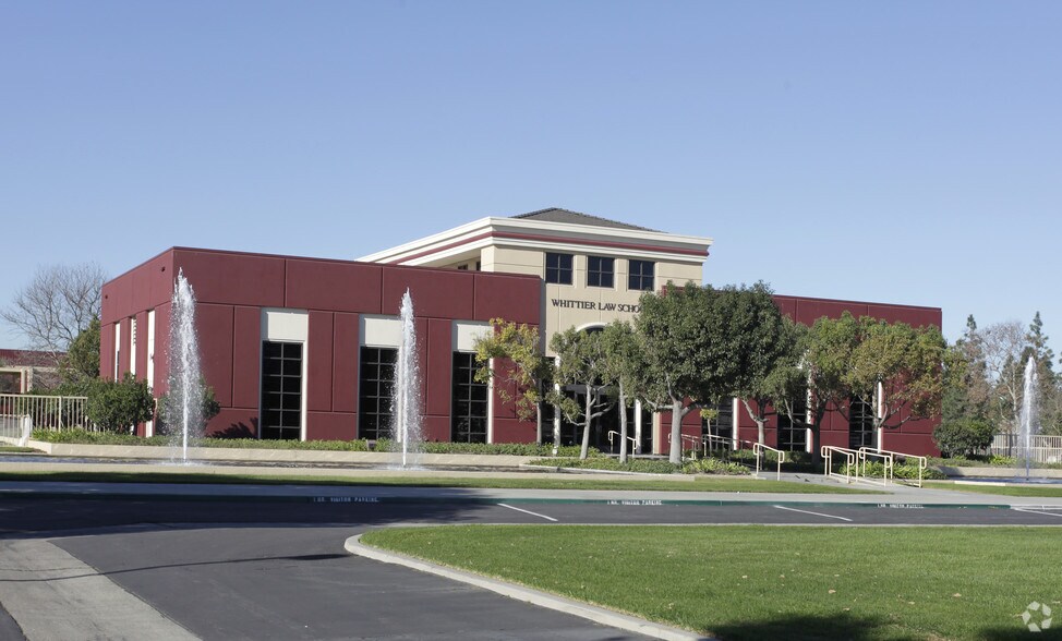 More Photos Of 3333 Harbor Blvd, Costa Mesa Schools For Lease