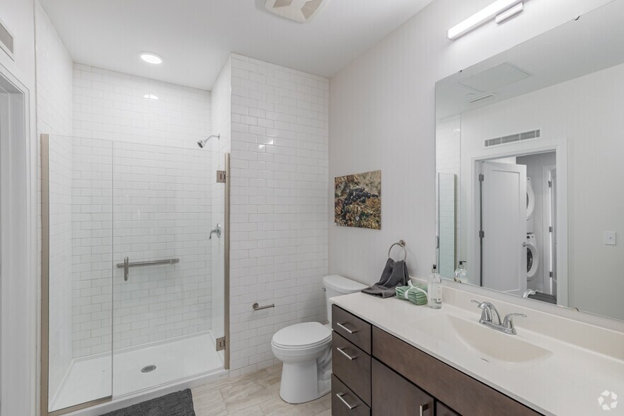 More Photos Of 4 W North Ave, Pittsburgh Apartments For Lease