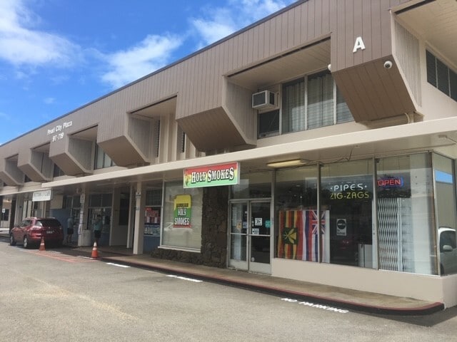 More Photos Of 97-719 Kamehameha Hwy, Pearl City Unknown For Lease
