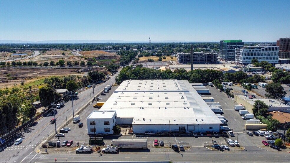 More Photos Of 901-915 N B St, Sacramento Warehouse For Lease