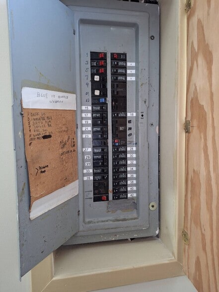 More Photos Of 862 Charles St, Providence Medical For Sale