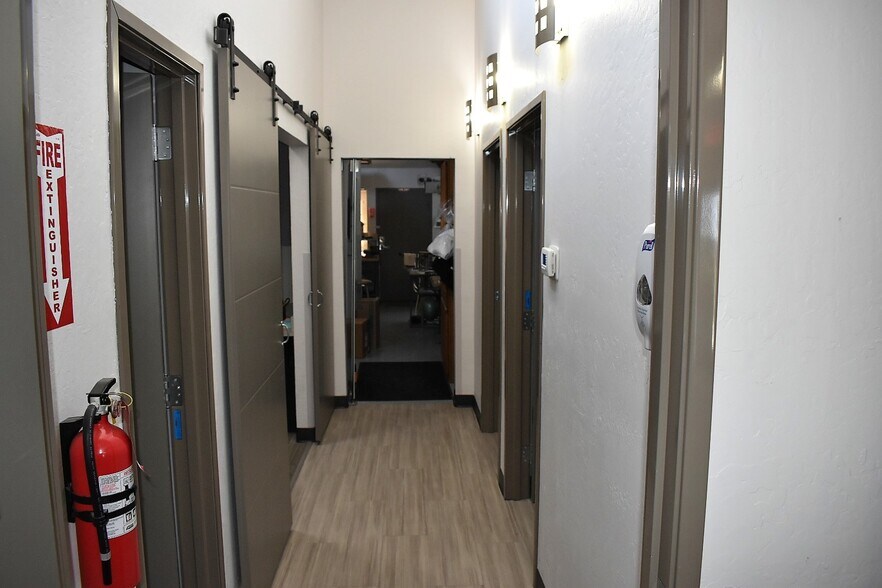 More Photos Of 3319-3321 Mission Dr, Santa Cruz Medical For Lease