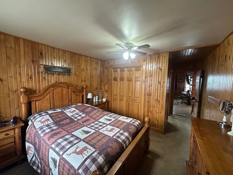 More Photos Of 171 Mission Rd, Wawa Hotel For Sale