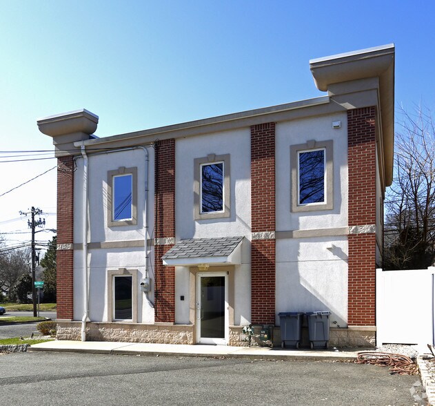 More Photos Of 124 Westfield Ave, Clark Office For Lease