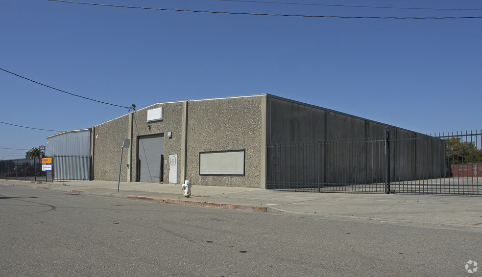 Primary Photo Of 10 Hegenberger Pl, Oakland Warehouse For Sale