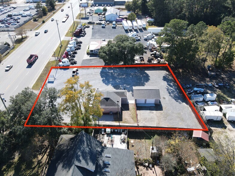 More Photos Of 17A, Moncks Corner General Retail For Sale