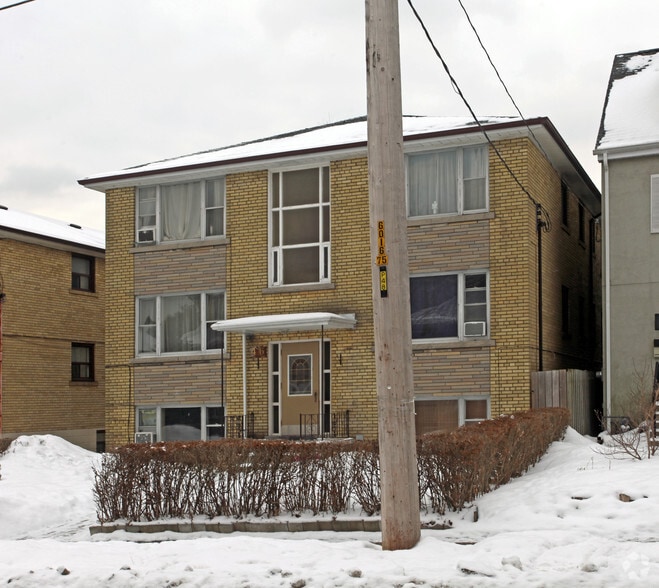 More Photos Of 46 Albert Ave, Toronto Apartments For Sale
