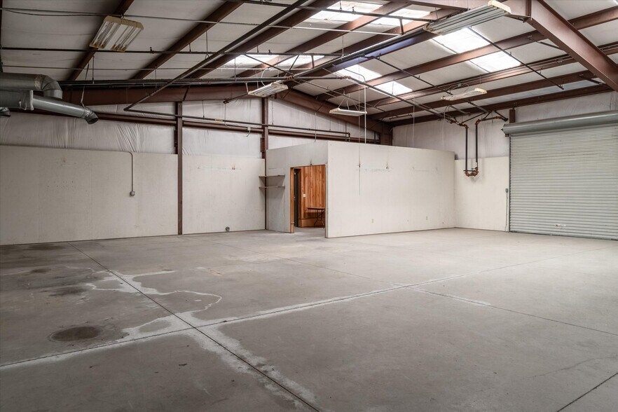 More Photos Of 320 George Reed Dr, San Andreas Manufacturing For Sale