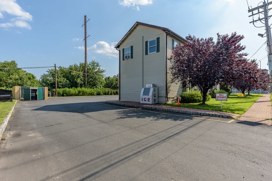More Photos Of 159 Main St, East Brunswick Storefront Retail Office For Sale