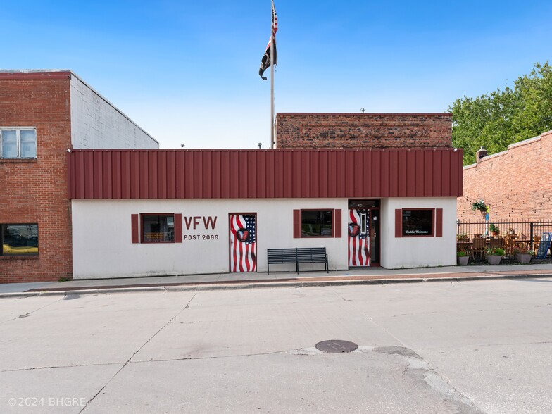 Primary Photo Of 34 School St, Carlisle General Retail For Sale