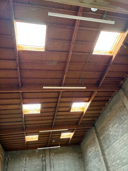 More Photos Of 3450 3rd St, San Francisco Warehouse For Lease