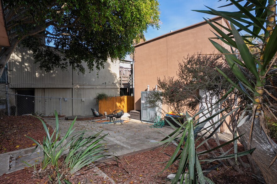 More Photos Of 4225-4227 Whittier St, San Diego Apartments For Sale