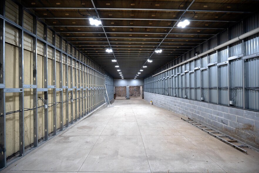 More Photos Of 2532 Atlantic Ave, Brooklyn Warehouse For Lease