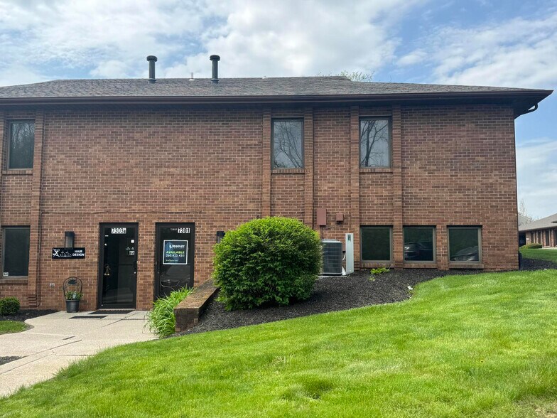 More Photos Of 7301 W Jefferson Blvd, Fort Wayne Office For Lease