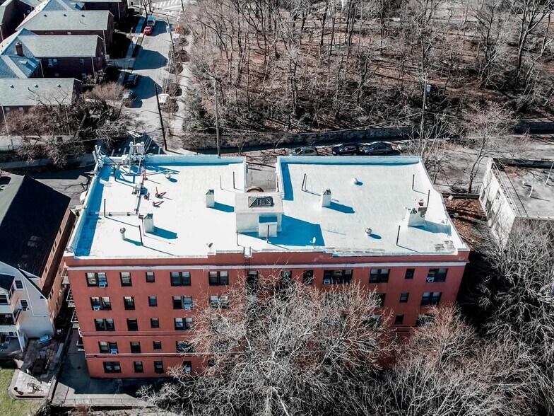 More Photos Of 25 Sherman Ave, Staten Island Apartments For Sale