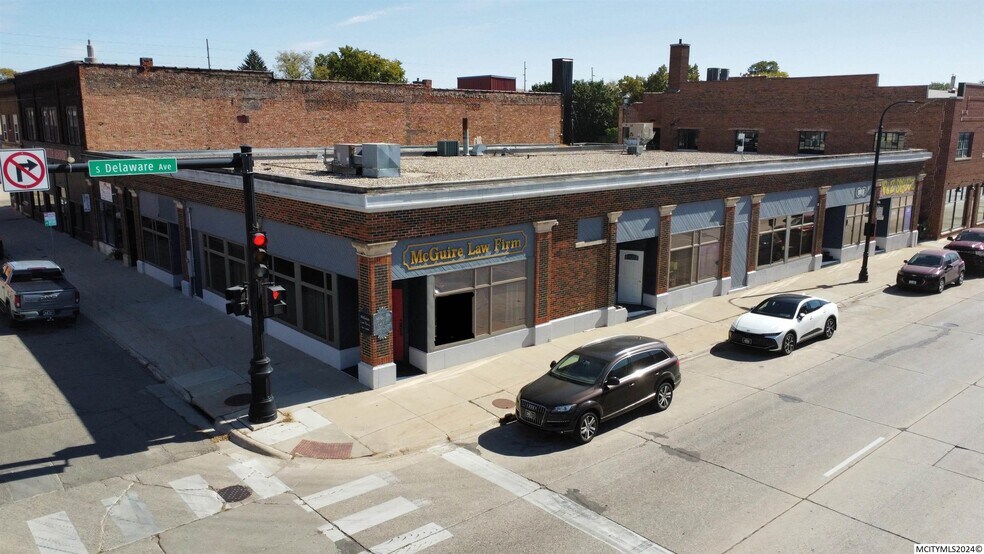 Primary Photo Of 101 S Delaware Ave, Mason City Office For Sale