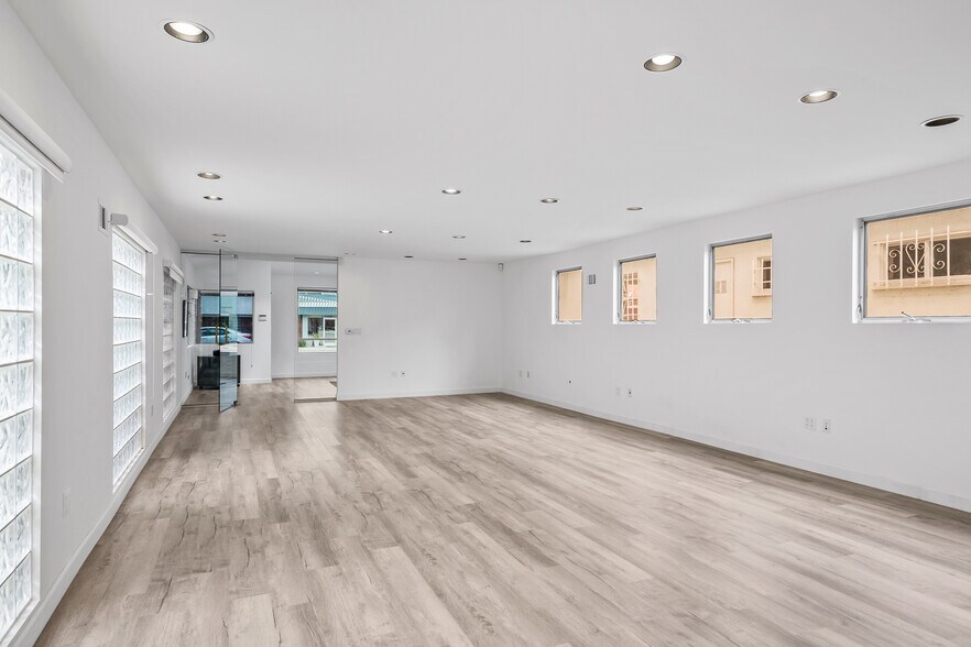More Photos Of 742 Washington Blvd, Marina Del Rey Loft Creative Space For Sale