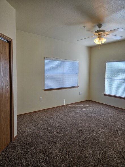 More Photos Of 1000 Diamond Dr, Boerne Apartments For Sale