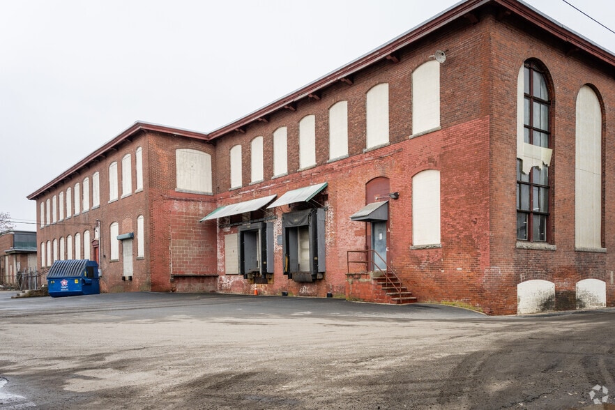 More Photos Of 89-93 Dunnell Lane, Pawtucket Manufacturing For Lease
