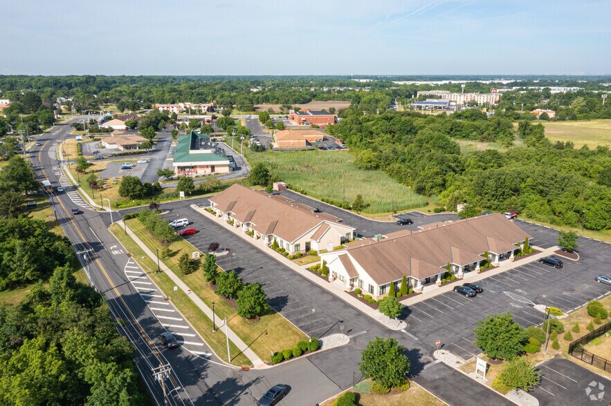 More Photos Of 545 Beckett Rd, Logan Township Medical For Lease