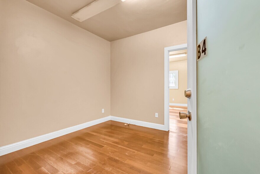 More Photos Of 1029 Tennessee St, Vallejo Storefront For Lease