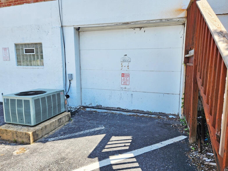 More Photos Of 231-239 S Main St, Mount Airy Freestanding For Sale