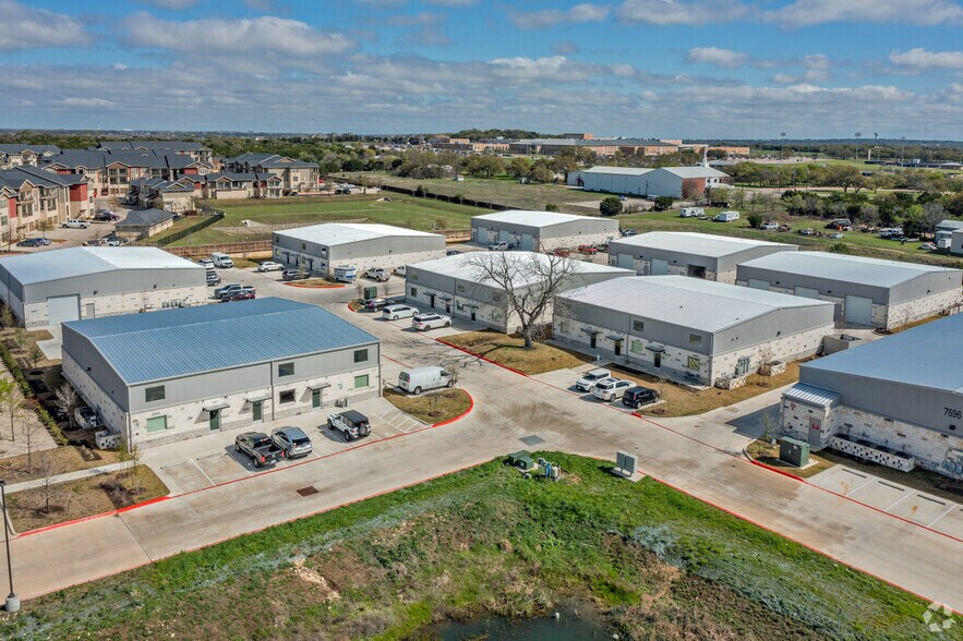 More Photos Of 7696 183A, Leander Warehouse For Lease
