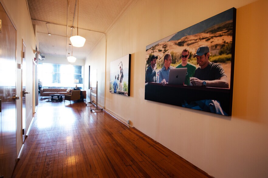 More Photos Of 23 W Broad St, Richmond Office For Sale