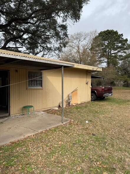 More Photos Of 300 Echols st, Prairie View Multifamily For Sale