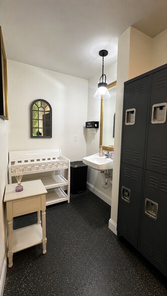 More Photos Of 120-122 Anderson St, Fayetteville Coworking Space