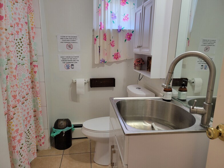 More Photos Of 1075 Queen Anne Rd, Teaneck Religious Facility For Sale