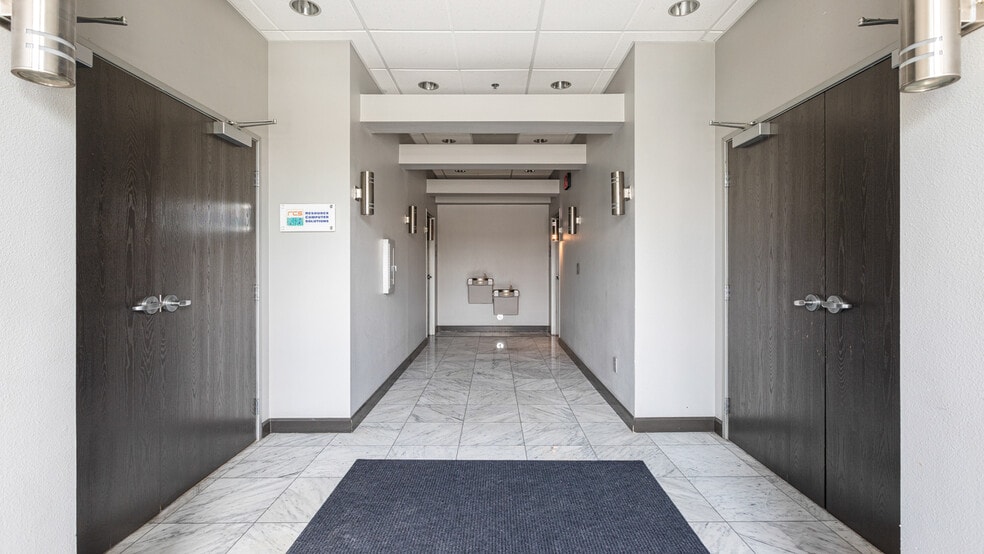 More Photos Of 1945 W 9th St, Upland Loft Creative Space For Lease