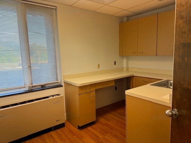 More Photos Of 611 S Carlin Springs Rd, Arlington Office For Sale