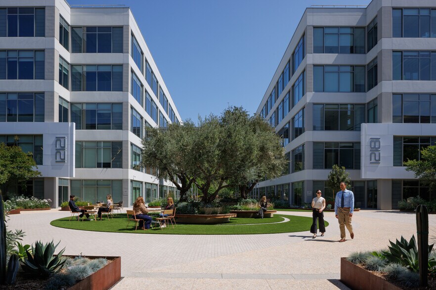 More Photos Of 12121 Bluff Creek Dr, Playa Vista Unknown For Lease