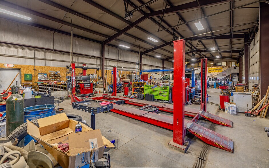 More Photos Of 2130 Big Horn Ave, Cody General Retail For Sale