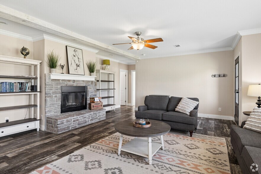 More Photos Of 865 County Road 446, Rockdale Warehouse For Sale
