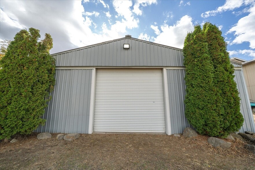 More Photos Of 12825 W 17th Ave, Airway Heights Warehouse For Sale