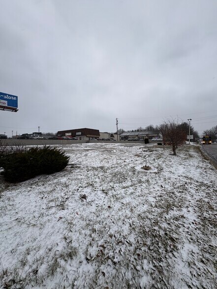 More Photos Of 695 Boardman Canfield Rd, Youngstown Land For Sale