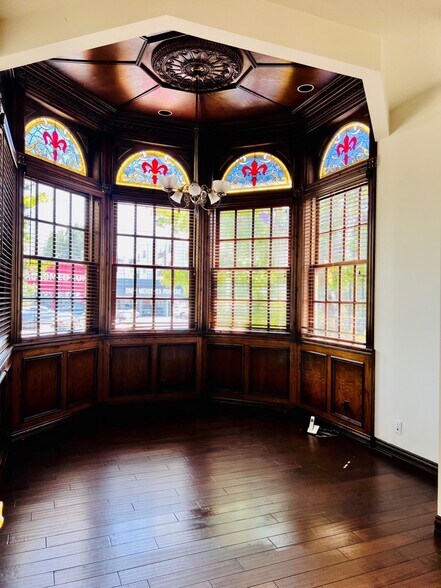 More Photos Of 13323 W Washington Blvd, Culver City Medical For Lease