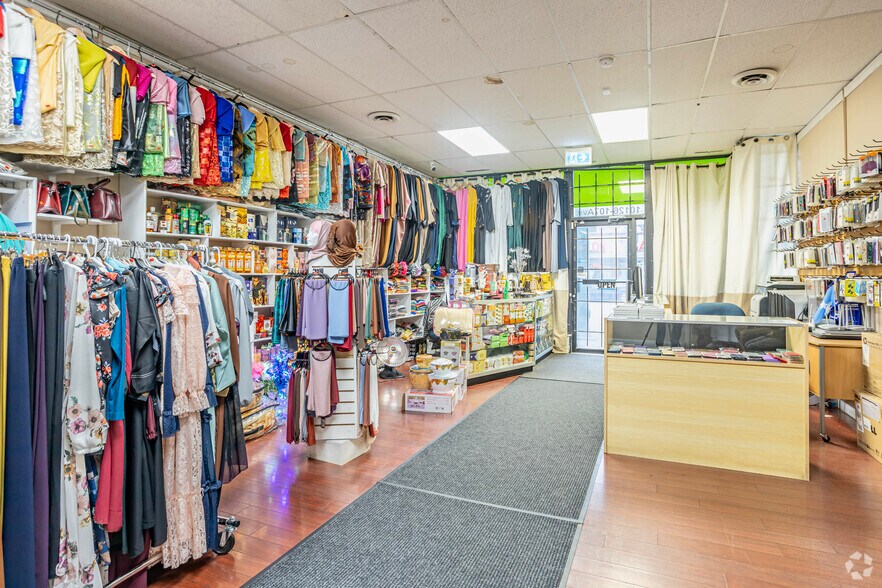 More Photos Of 10130 107 Av NW, Edmonton Storefront For Sale