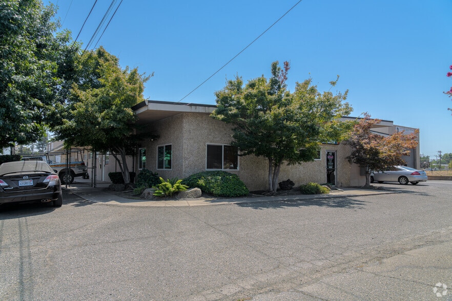 Primary Photo Of 350 Bridge St, Yuba City Warehouse For Lease