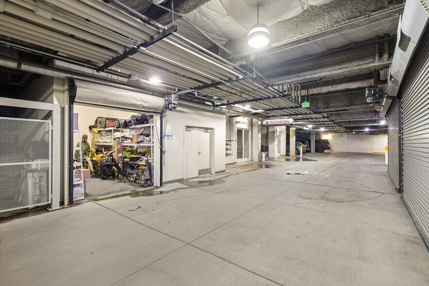 Primary Photo Of 601 Rio Grande Pl, Aspen Flex For Sale